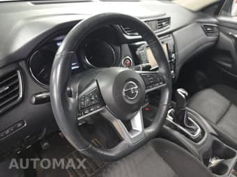 2017 NISSAN ROGUE SV 11