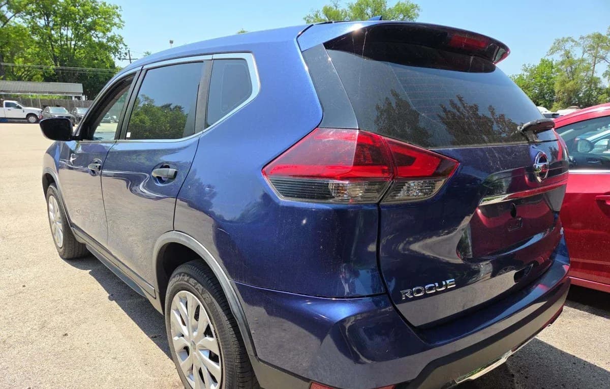 2018 NISSAN ROGUE S 3