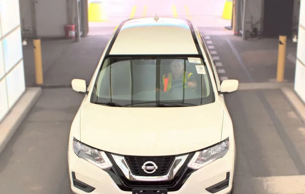 2017 NISSAN ROGUE S 3