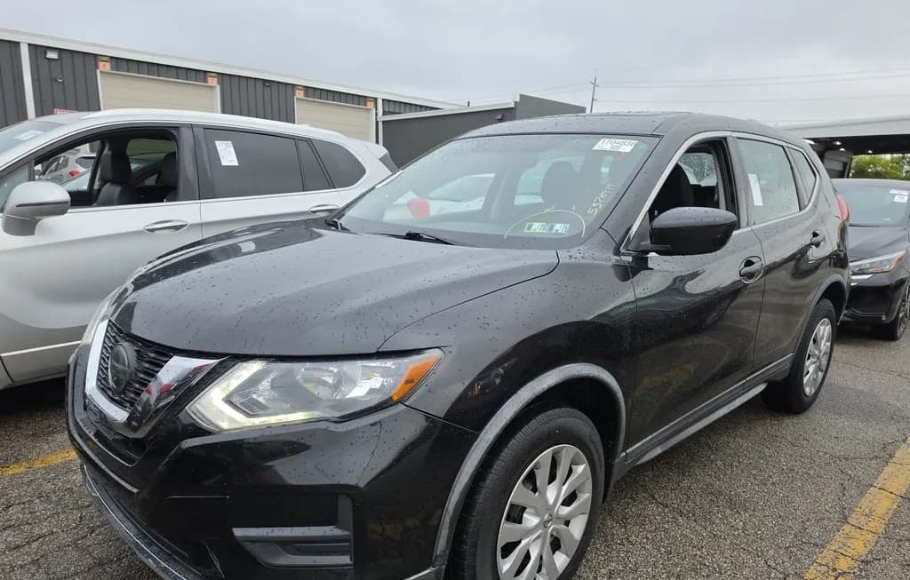 2018 NISSAN ROGUE S 1