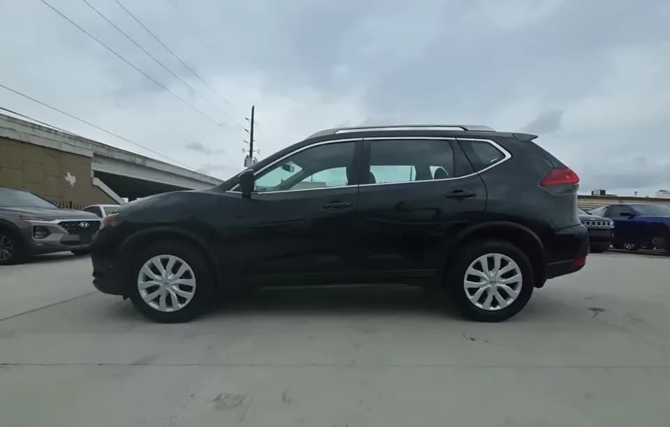 2018 NISSAN ROGUE S 4
