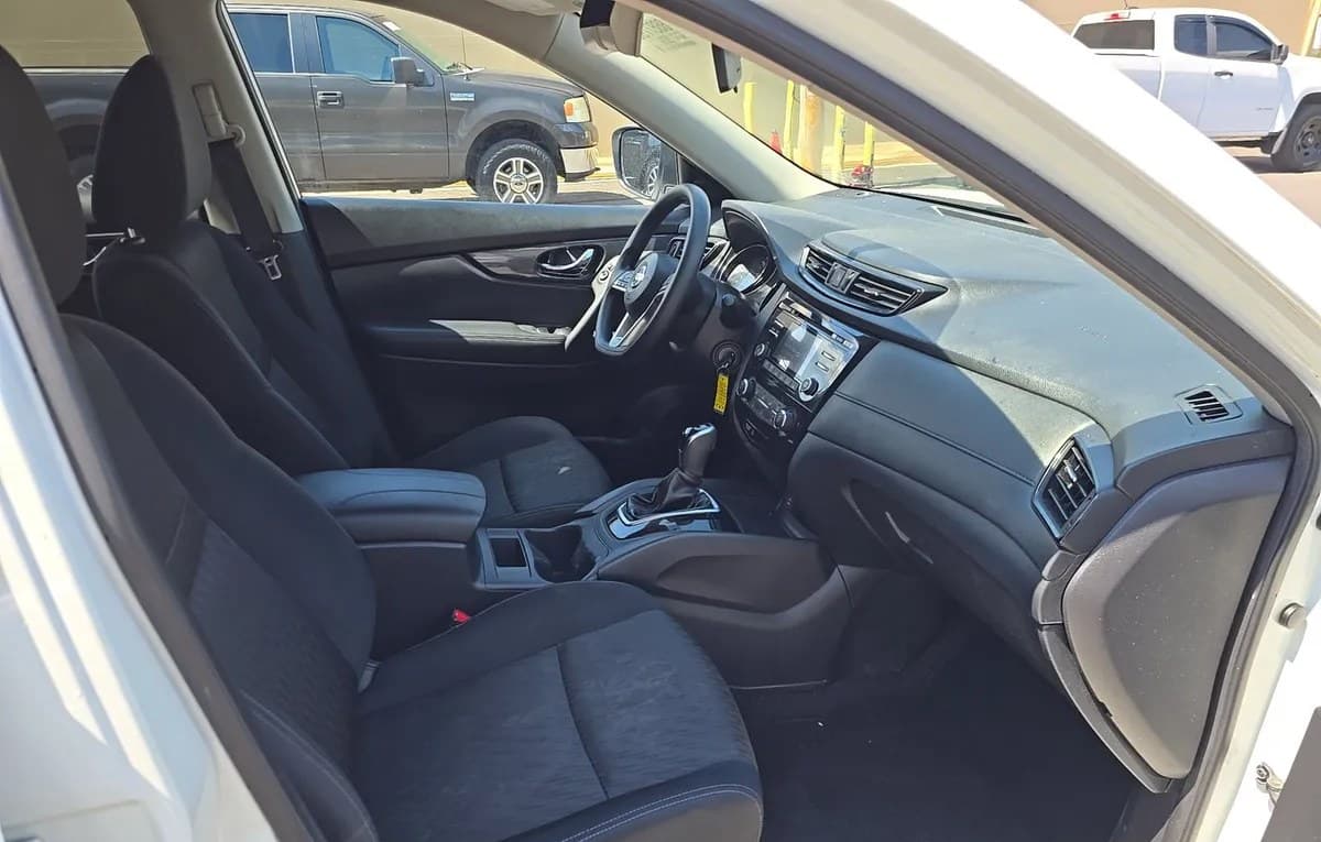 2017 NISSAN ROGUE S 5