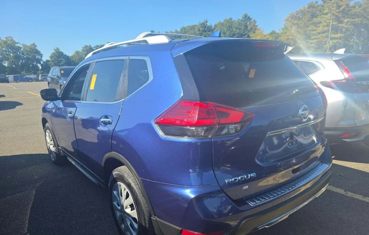 2017 NISSAN ROGUE S 3