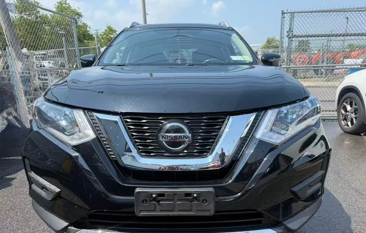 2018 NISSAN ROGUE SV 2