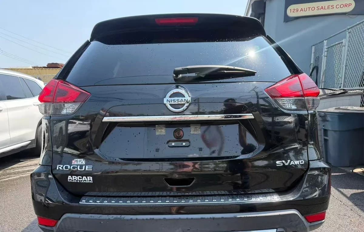 2018 NISSAN ROGUE SV 4