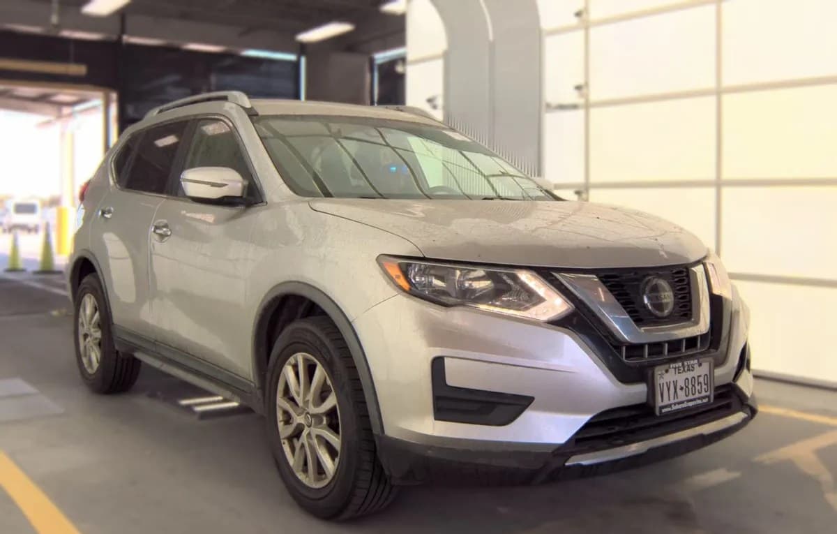 2020 NISSAN ROGUE SV 3