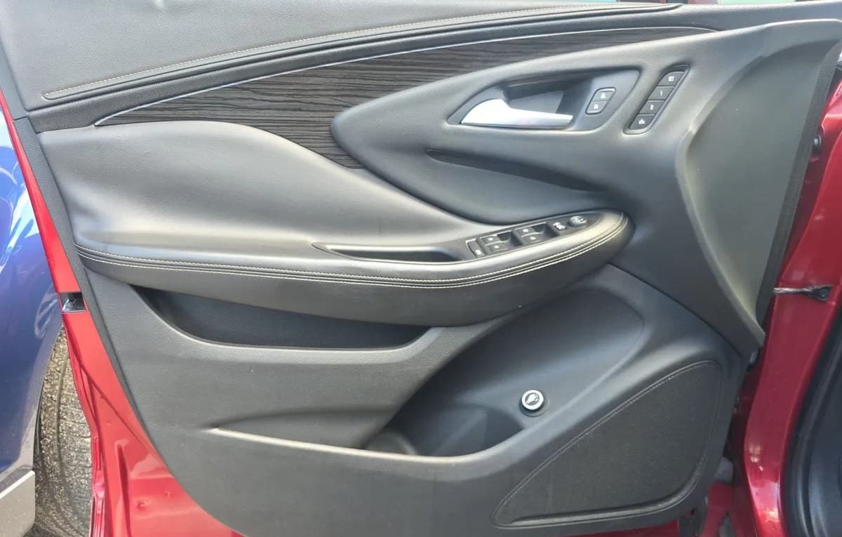 2018 BUICK ENVISION ESSENCE 1SL 6