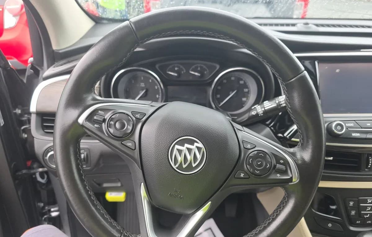 2020 BUICK ENVISION Preferred 7