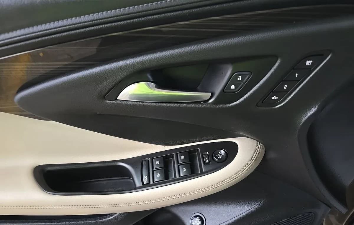 2019 BUICK ENVISION Premium 6