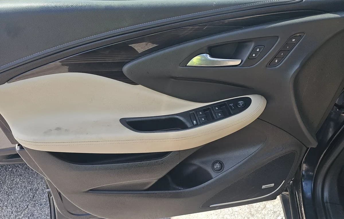 2020 BUICK ENVISION Premium 6