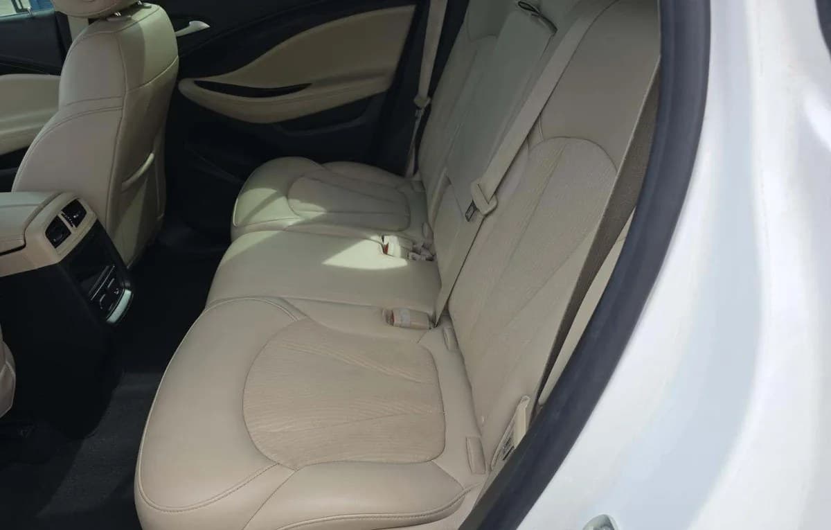 2020 BUICK ENVISION Base 7