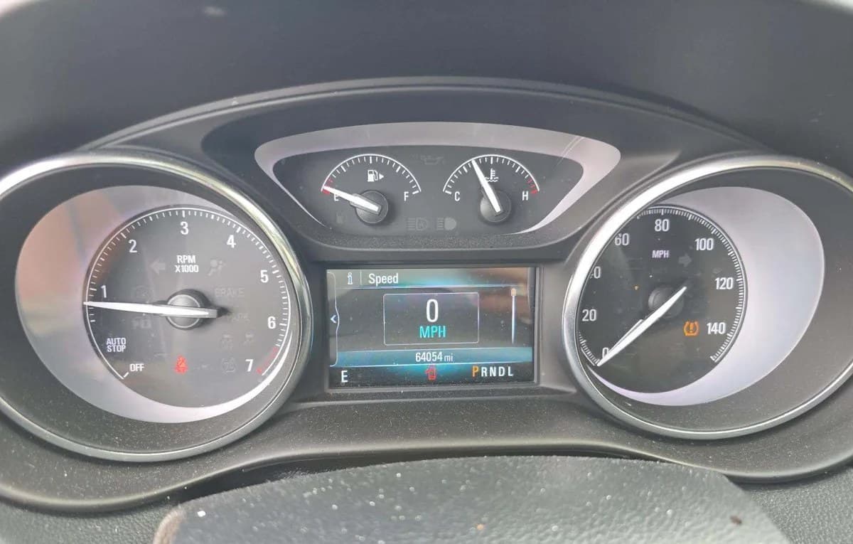 2019 BUICK ENVISION Preferred 6