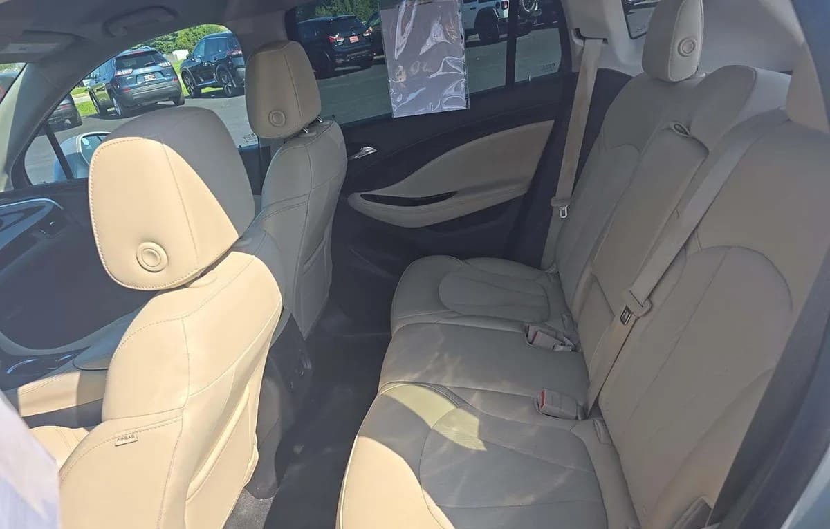2019 BUICK ENVISION Preferred 7