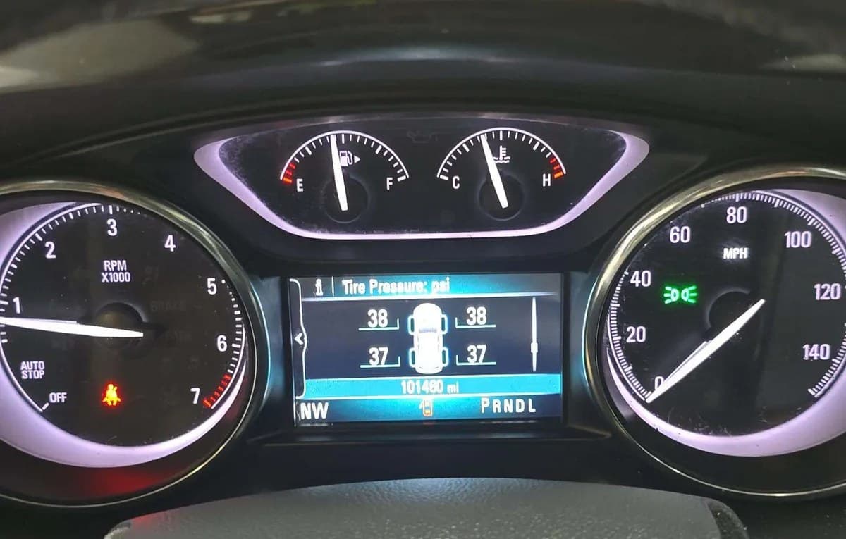 2020 BUICK ENVISION Essence 6