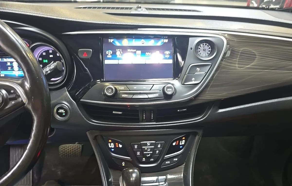 2020 BUICK ENVISION Essence 7