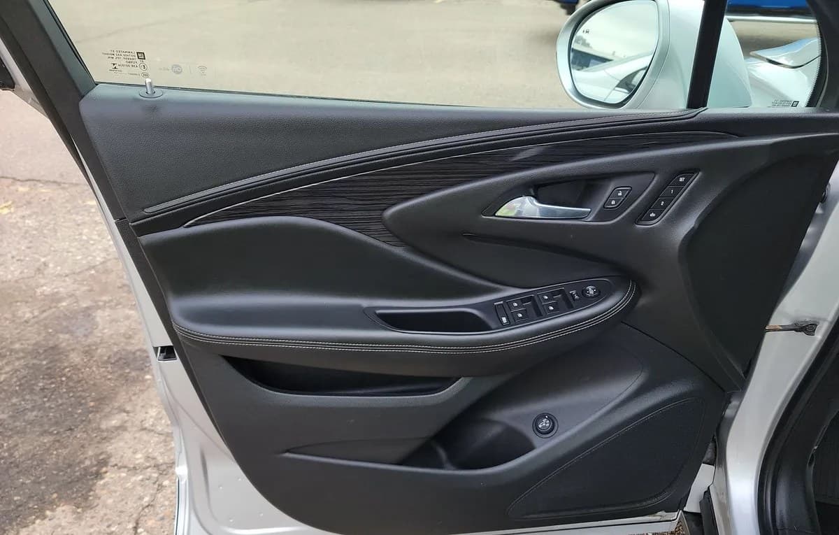 2017 BUICK ENVISION Essence 6