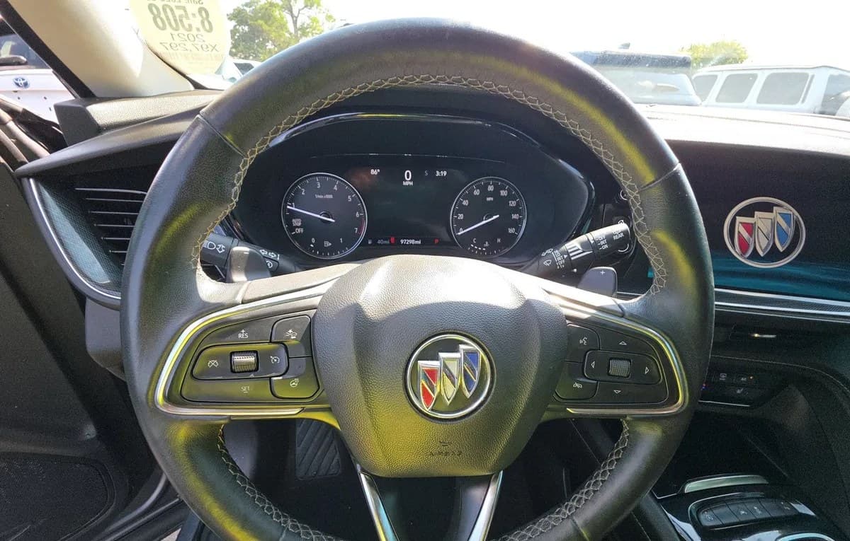 2021 BUICK ENVISION Essence 7