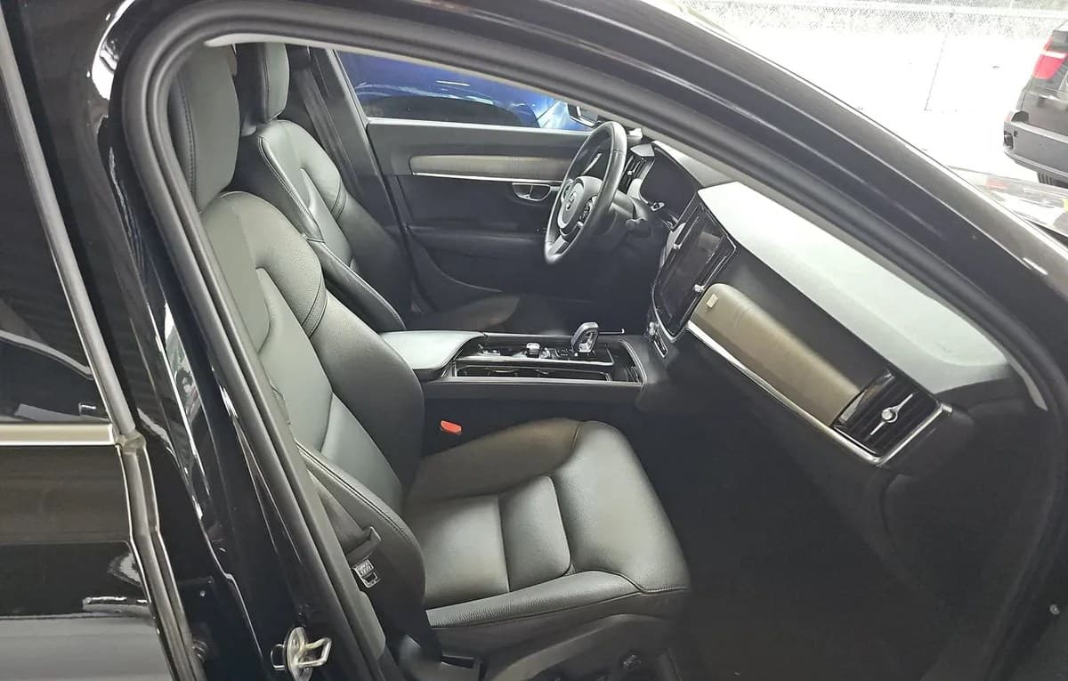 2023 VOLVO S90 B6 Plus 5
