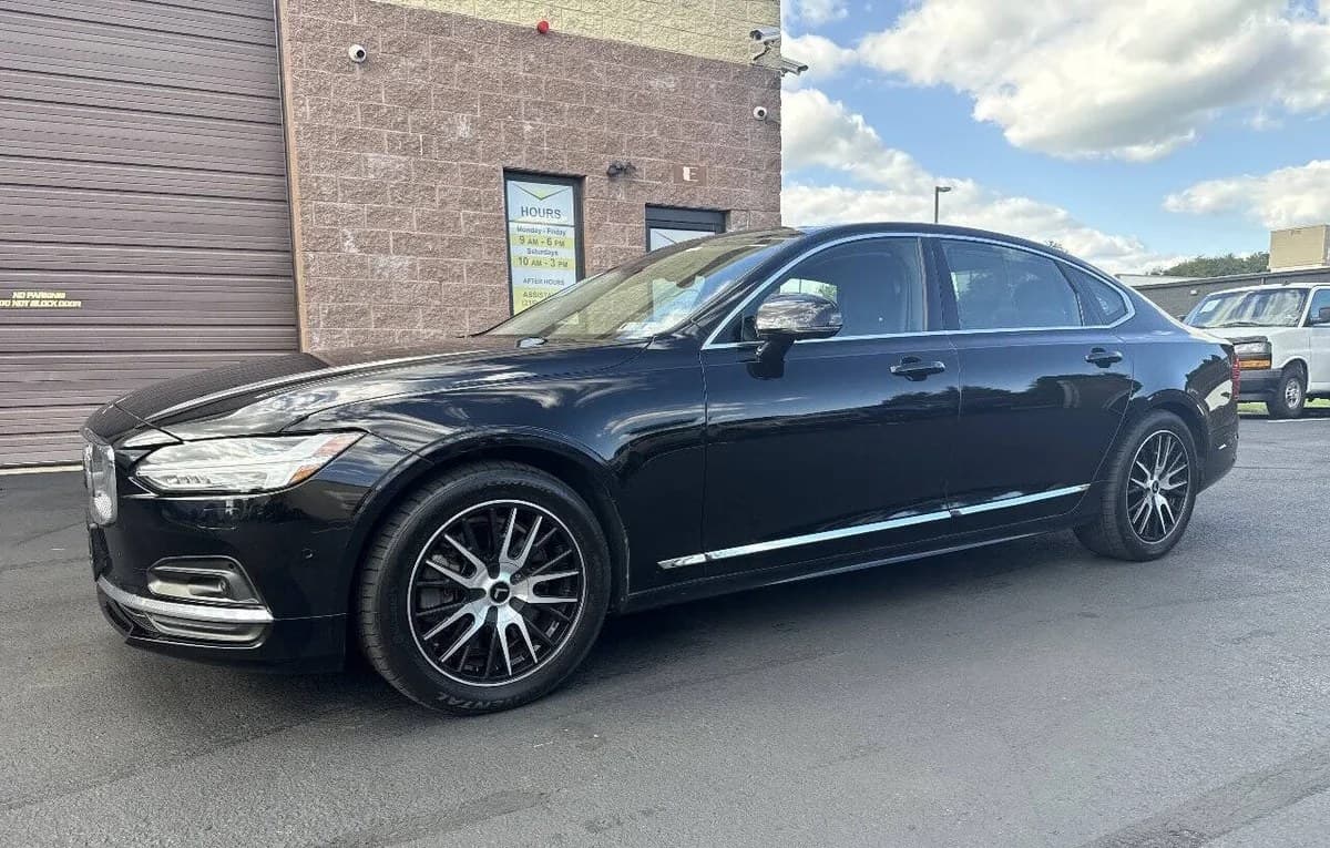 2023 VOLVO S90 B6 Plus 4