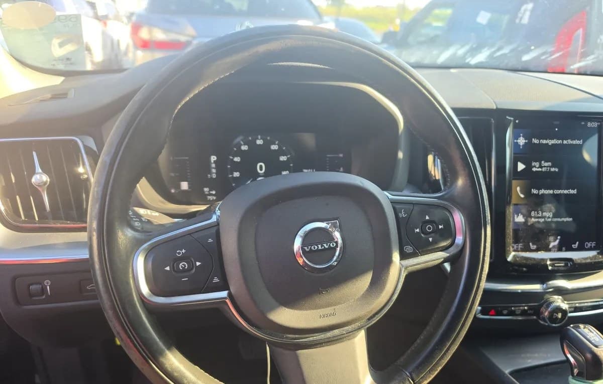 2019 VOLVO XC60 T5 MOMENTUM 7
