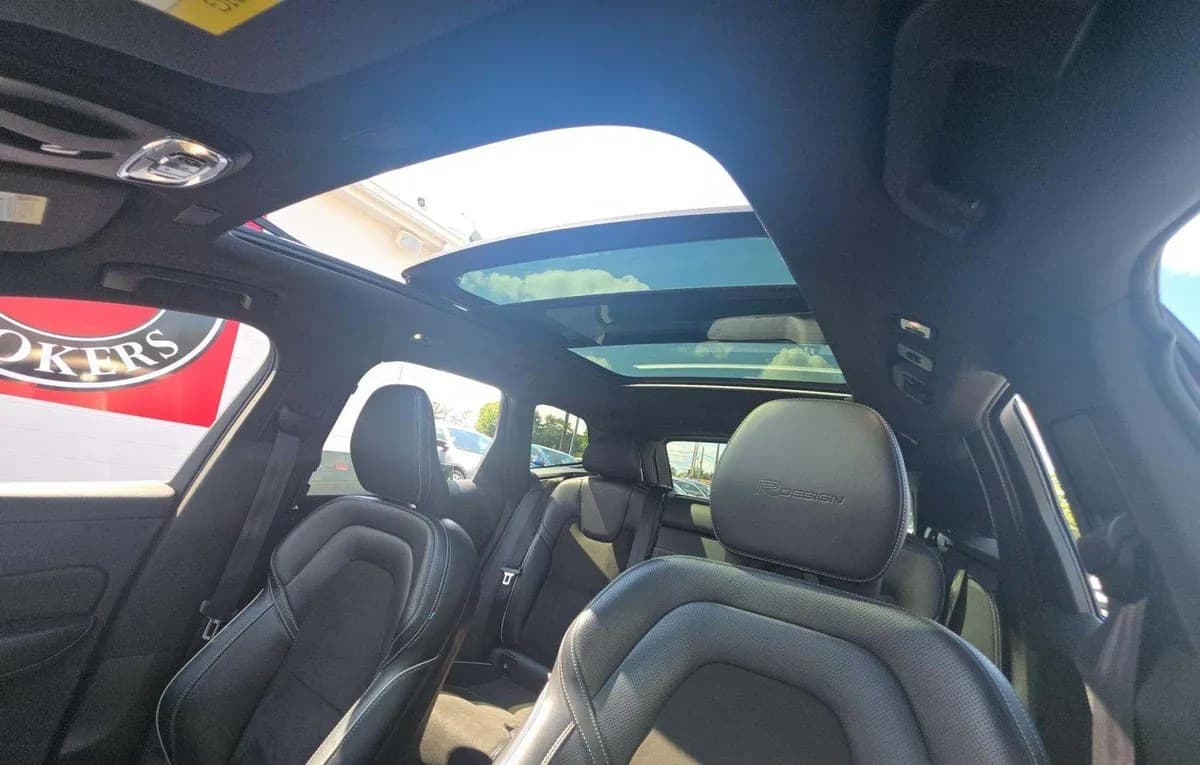 2019 VOLVO XC60 T5 R-Design 5
