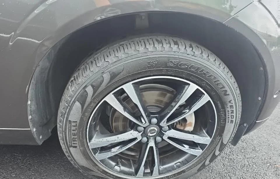 2019 VOLVO XC60 T5 Momentum 6