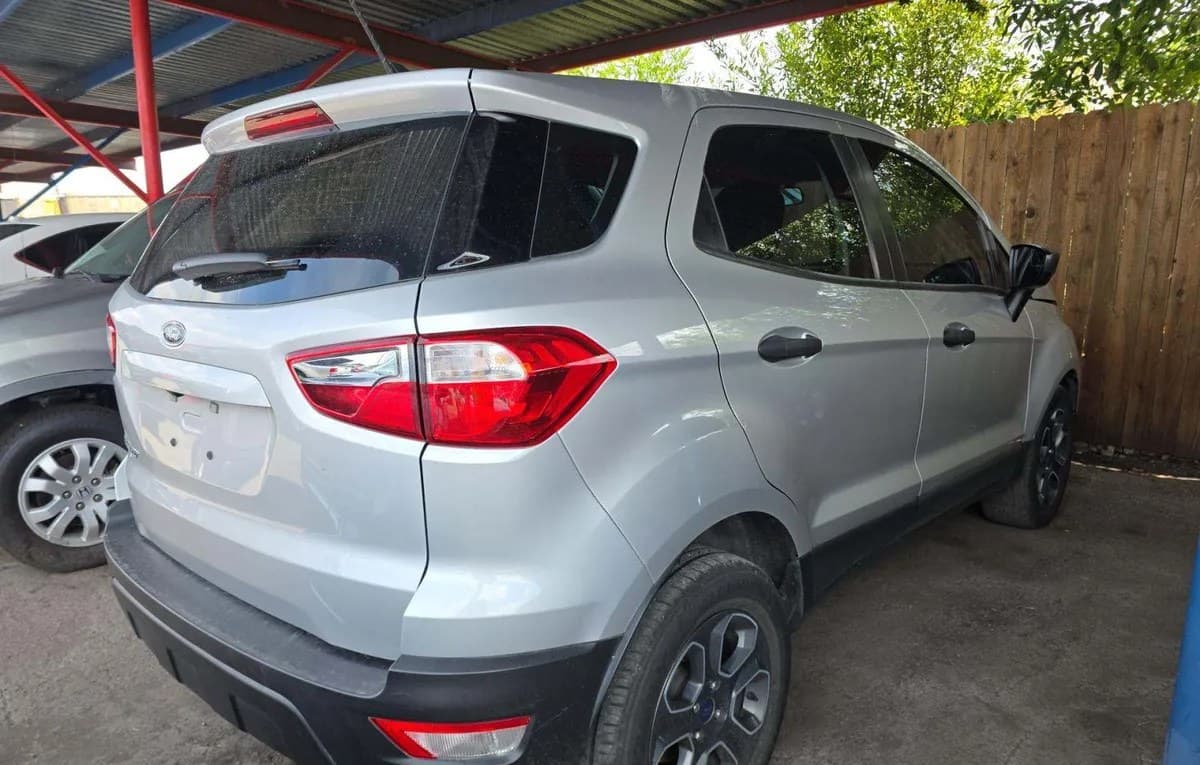 2021 FORD ECOSPORT S 4