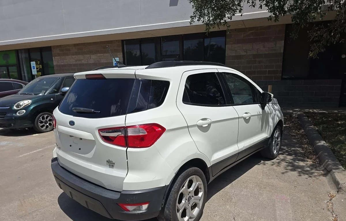 2021 FORD ECOSPORT SE 3