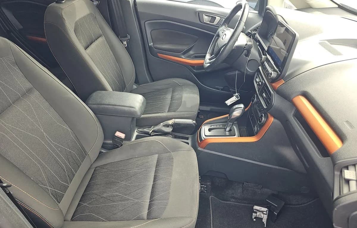 2021 FORD ECOSPORT SE 4