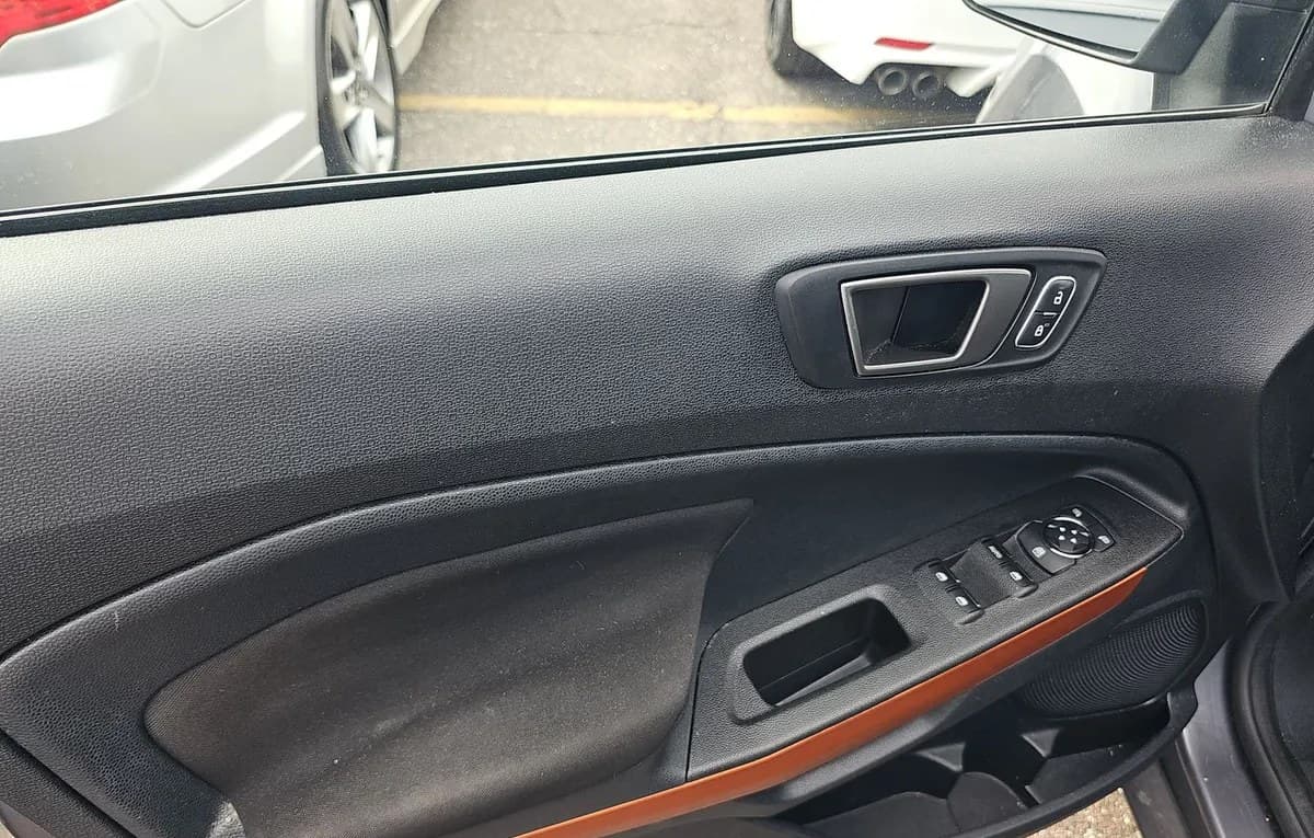 2021 FORD ECOSPORT SE 5