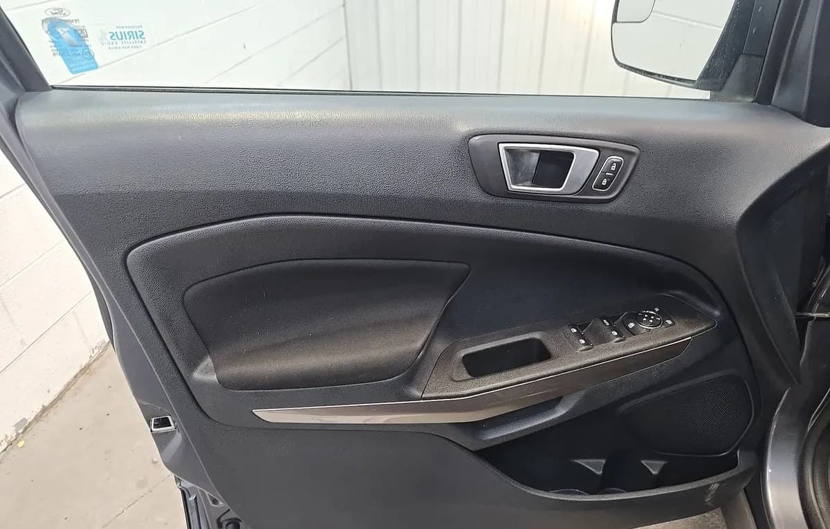 2019 FORD ECOSPORT SE 6