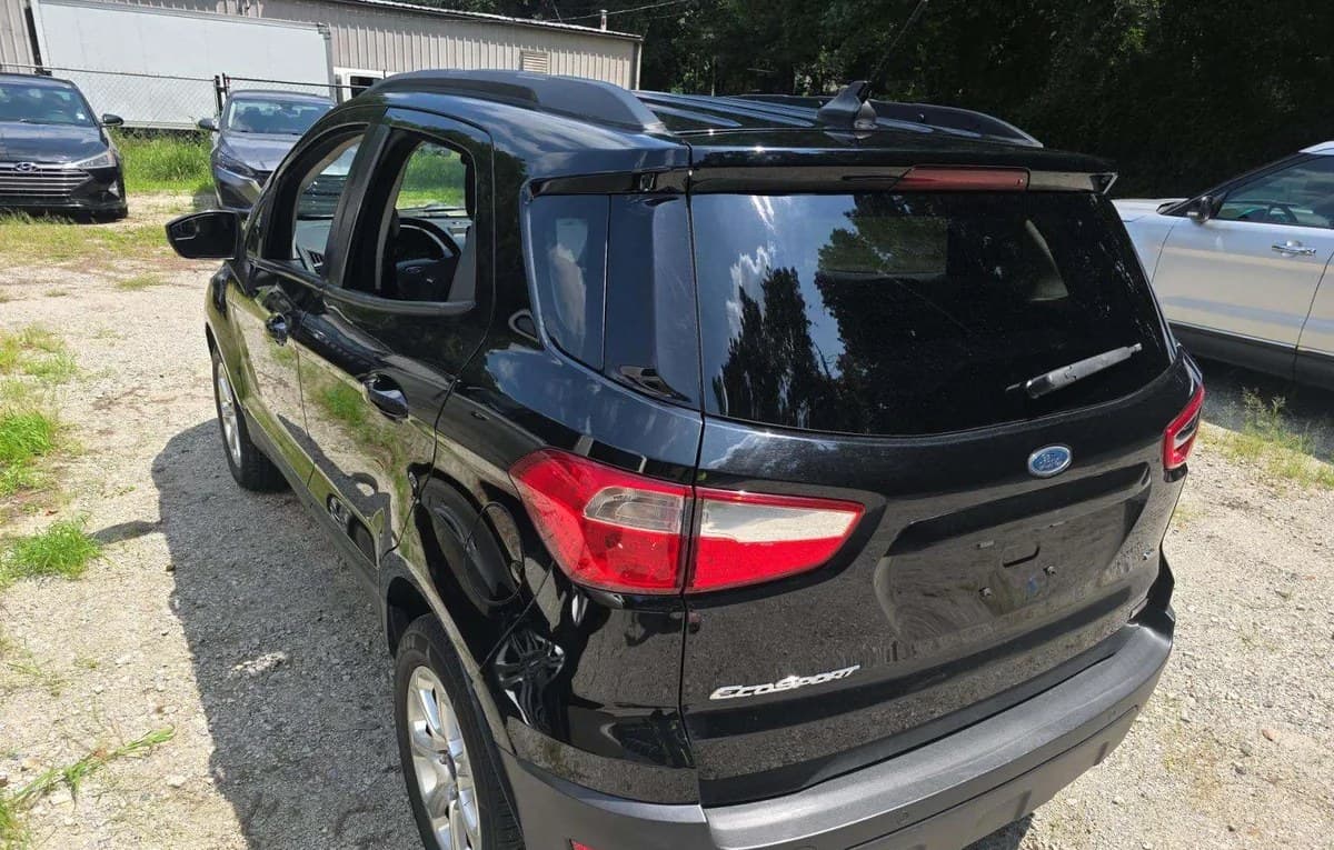 2020 FORD ECOSPORT SE 2