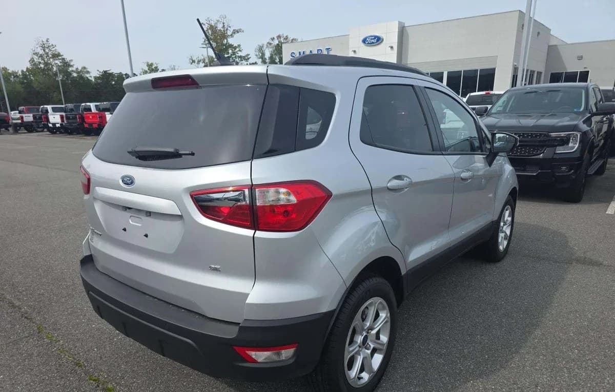 2021 FORD ECOSPORT SE 4