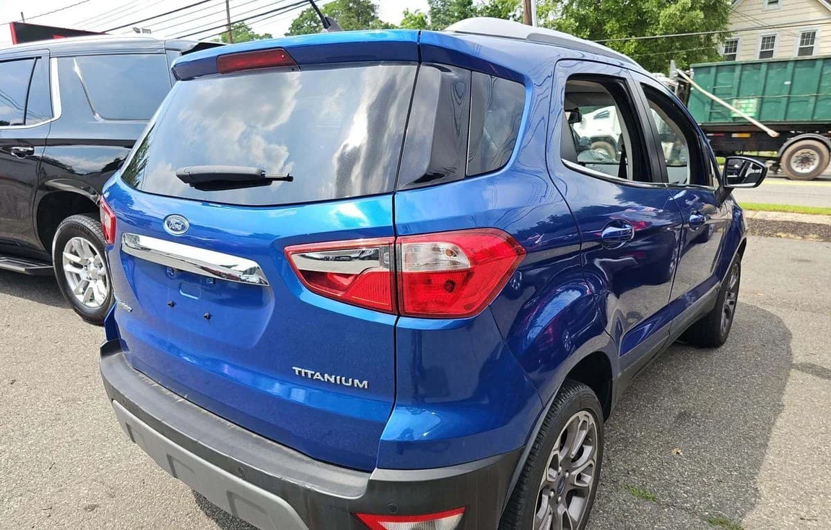 2021 FORD ECOSPORT Titanium 4