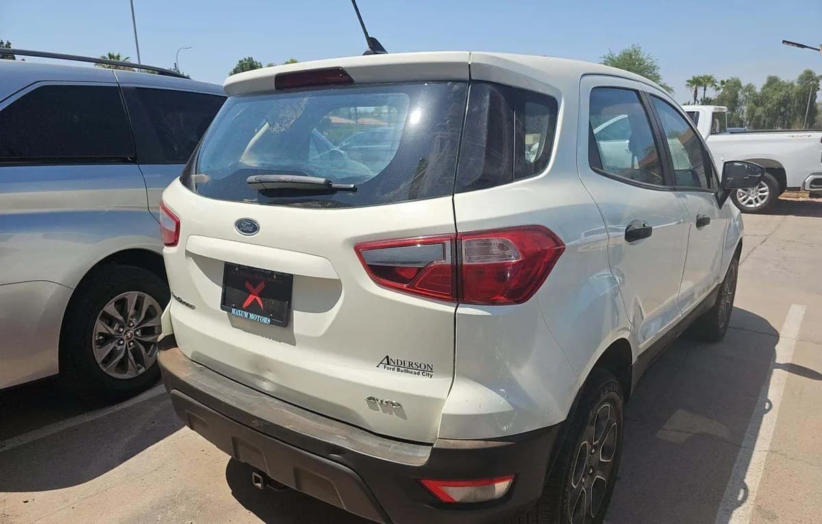2021 FORD ECOSPORT S 4