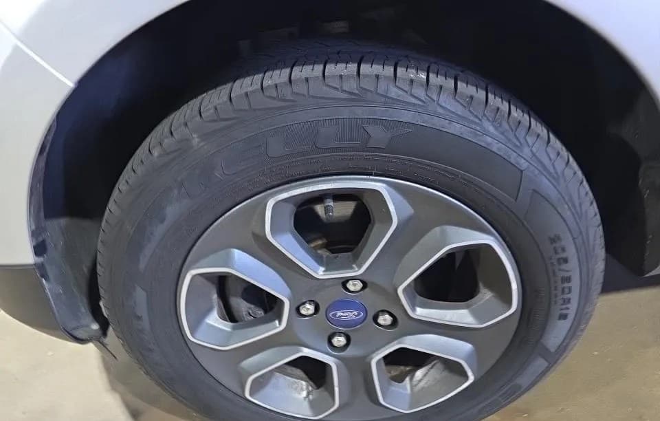 2021 FORD ECOSPORT S 5