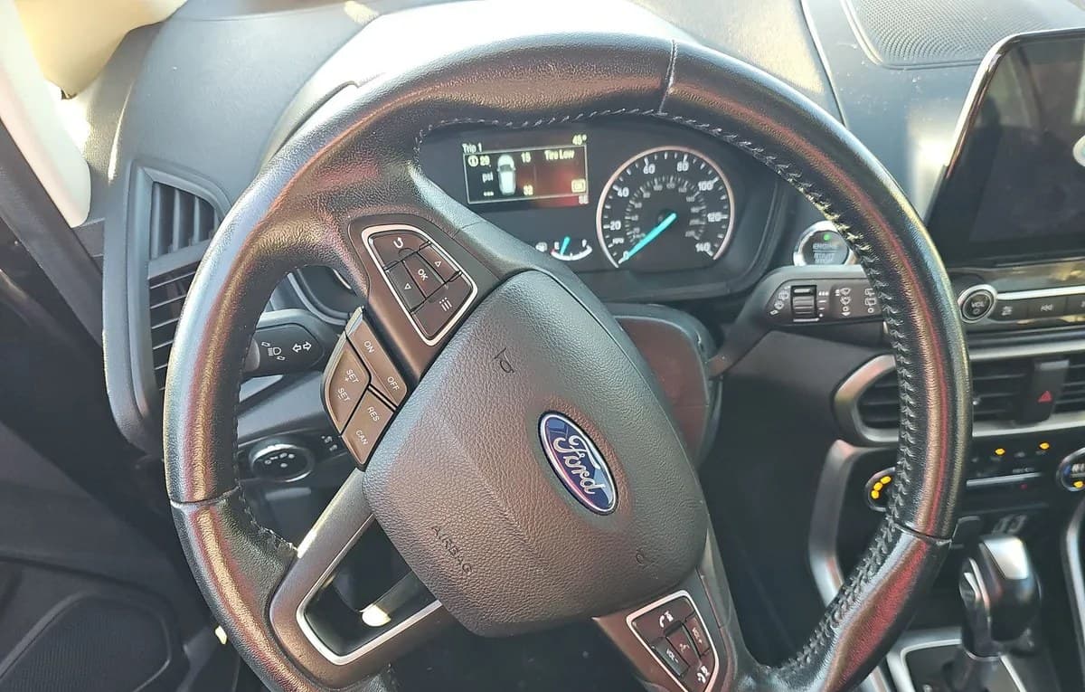 2020 FORD ECOSPORT SE 4