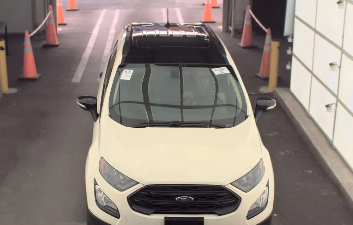 2021 FORD ECOSPORT SES 3