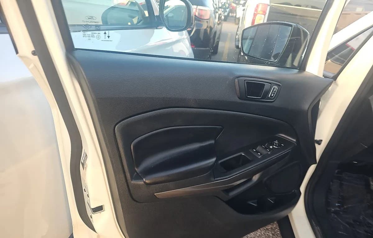 2021 FORD ECOSPORT SES 6