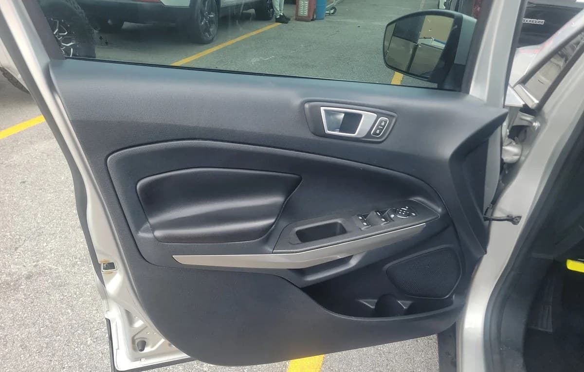 2020 FORD ECOSPORT Titanium 6