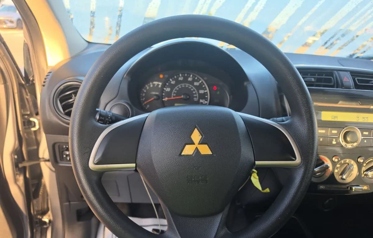2017 MITSUBISHI MIRAGE ES 6