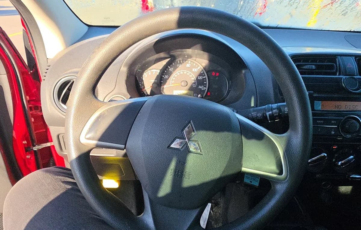 2017 MITSUBISHI MIRAGE ES 6