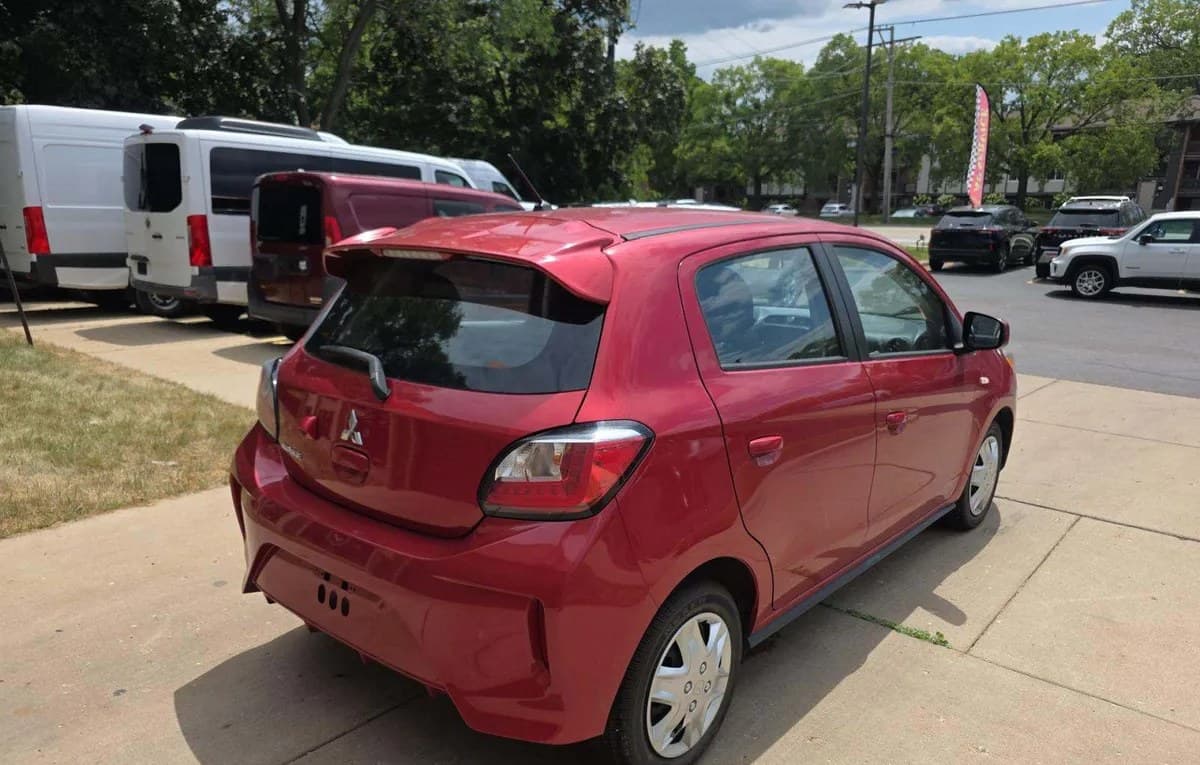 2021 MITSUBISHI MIRAGE ES 4