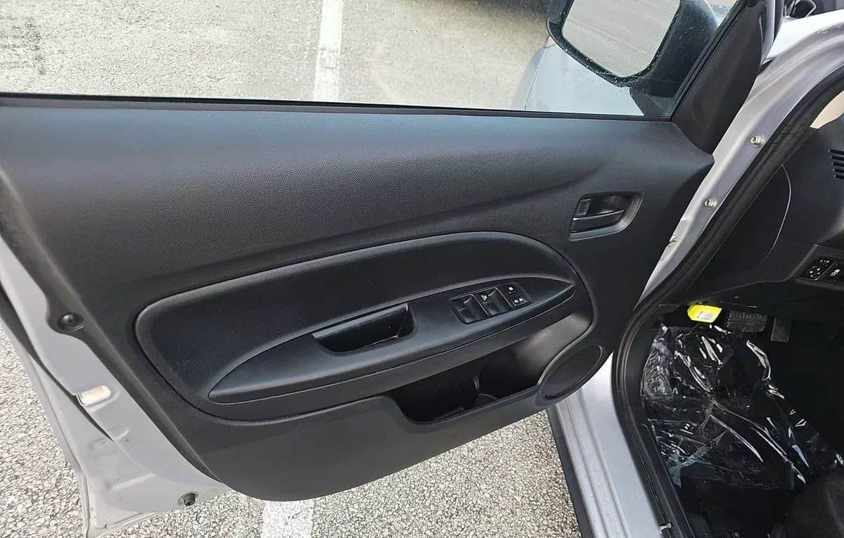 2021 MITSUBISHI MIRAGE LE 5