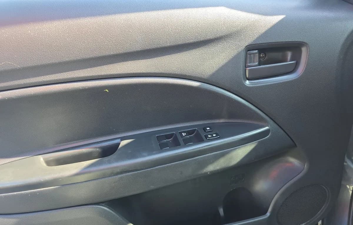 2024 MITSUBISHI MIRAGE ES 6
