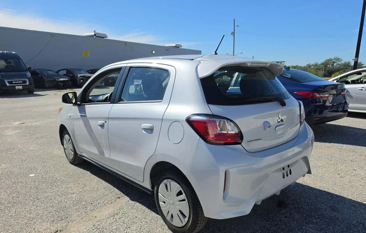 2024 MITSUBISHI MIRAGE ES 3