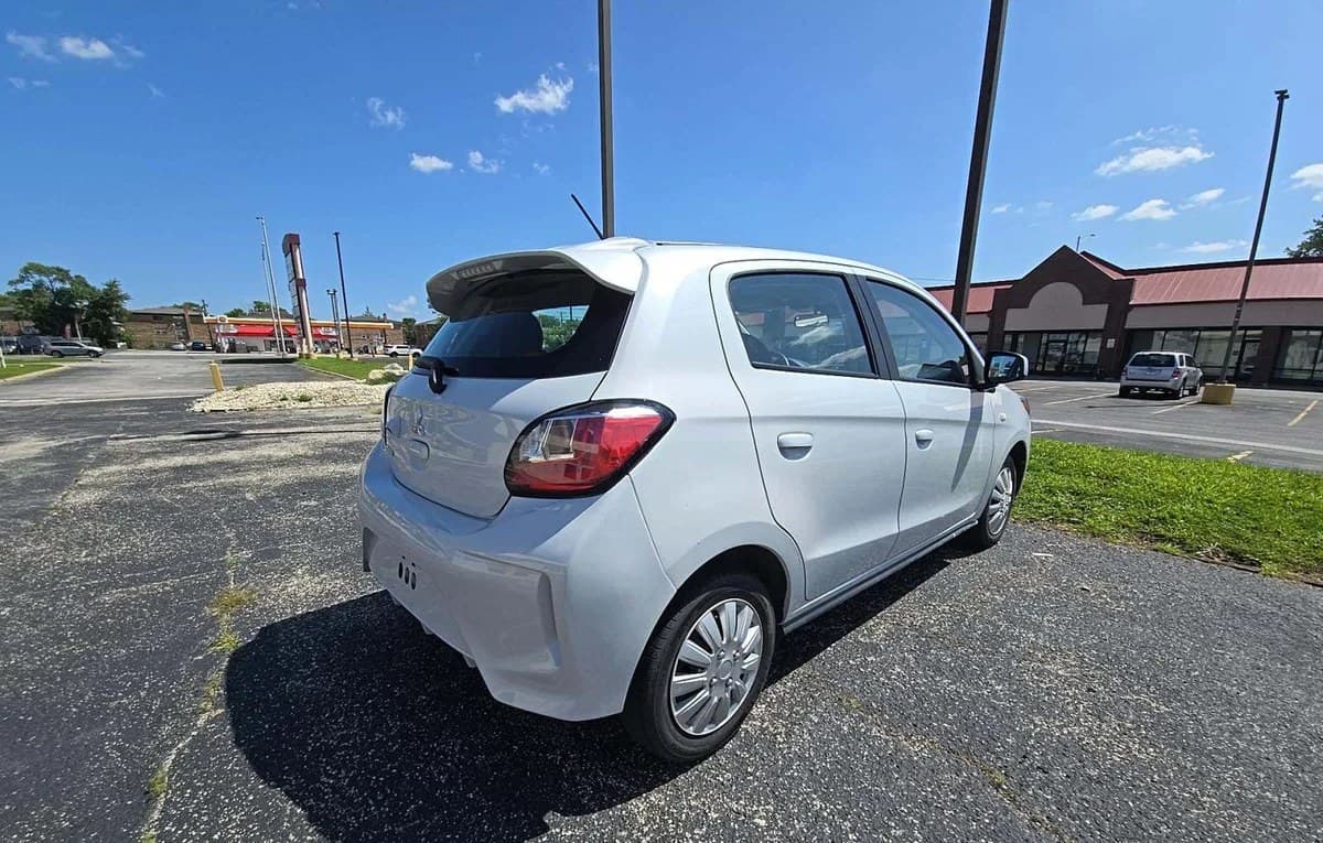 2024 MITSUBISHI MIRAGE ES 4