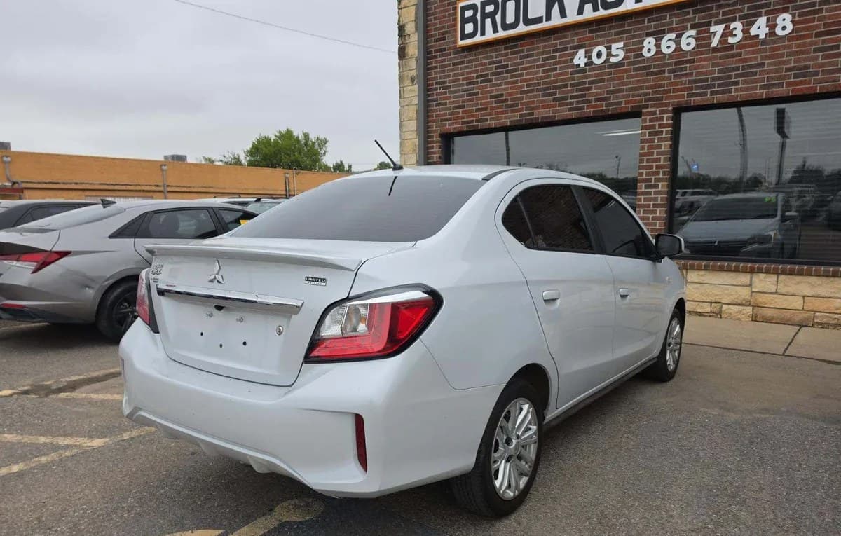 2024 MITSUBISHI MIRAGE G4 LE 4