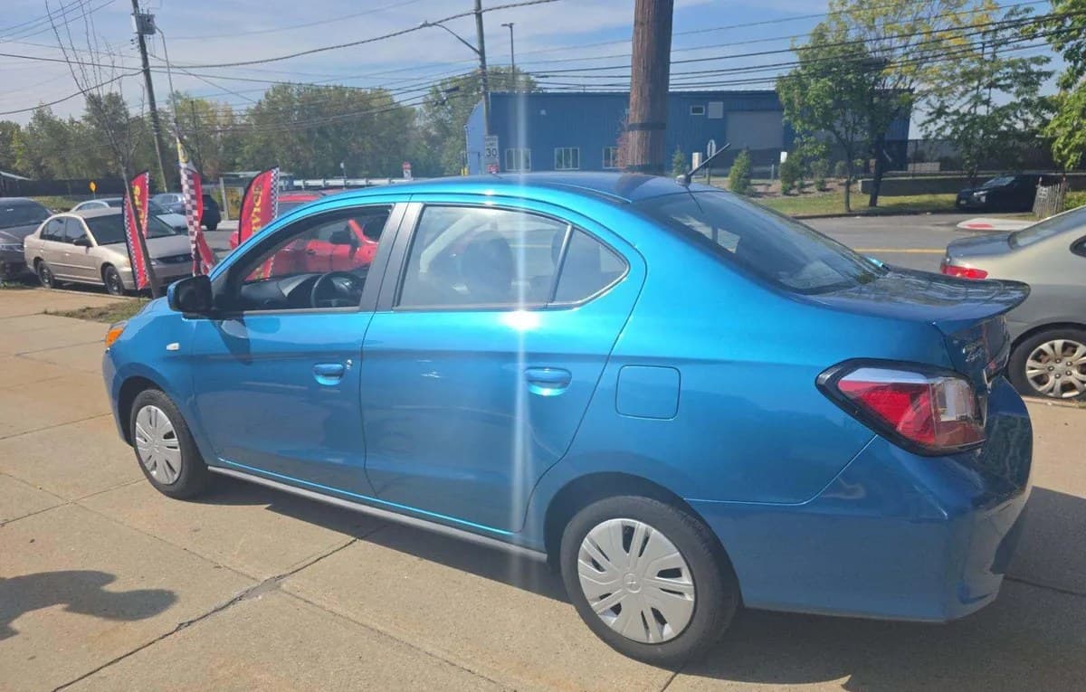 2024 MITSUBISHI MIRAGE G4 ES 3