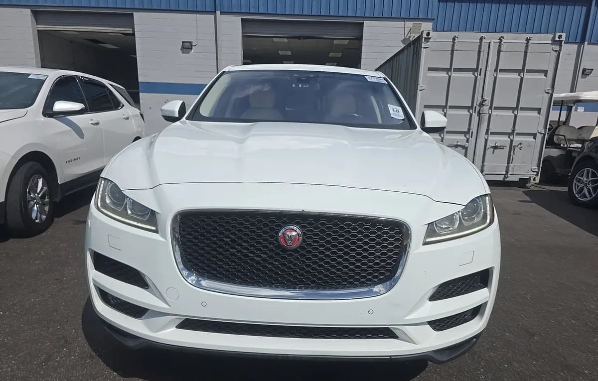 2017 JAGUAR F-PACE 20D Premium 2